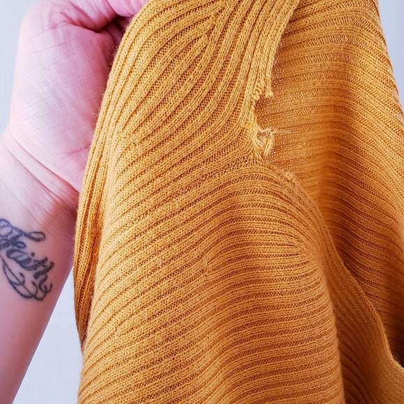 Rust Colored Scooped Sweater - Picture 4 of 4